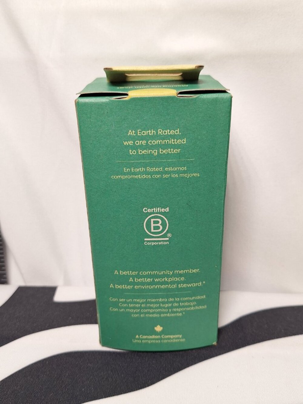 NWT Earth Rated Poop Bags and Poop Bag Dispenser - Picture 7 of 10